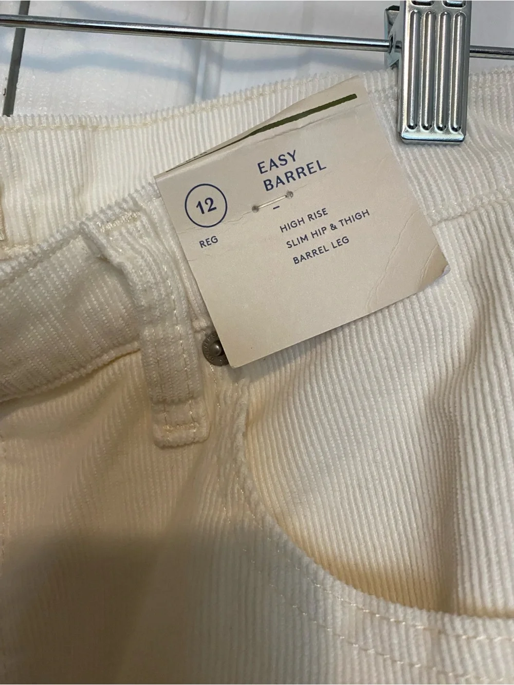 Universal Thread Cream High-Rise Wide-Leg Jeans